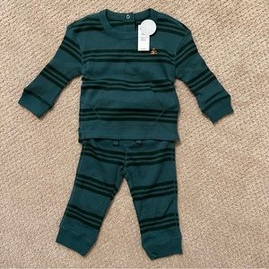 Baby Gap 2-piece 12-18 months